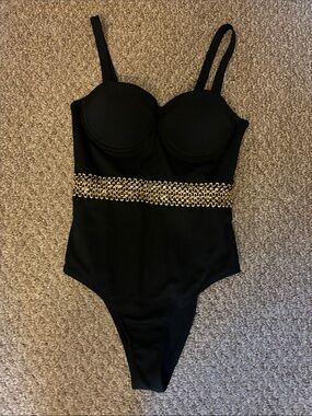 Source Unknown Black One-Piece Swimsuit with Gold Chain Detail